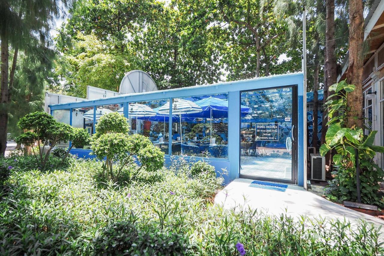 Bangsaen Beach Walk Boutique Resort מראה חיצוני תמונה