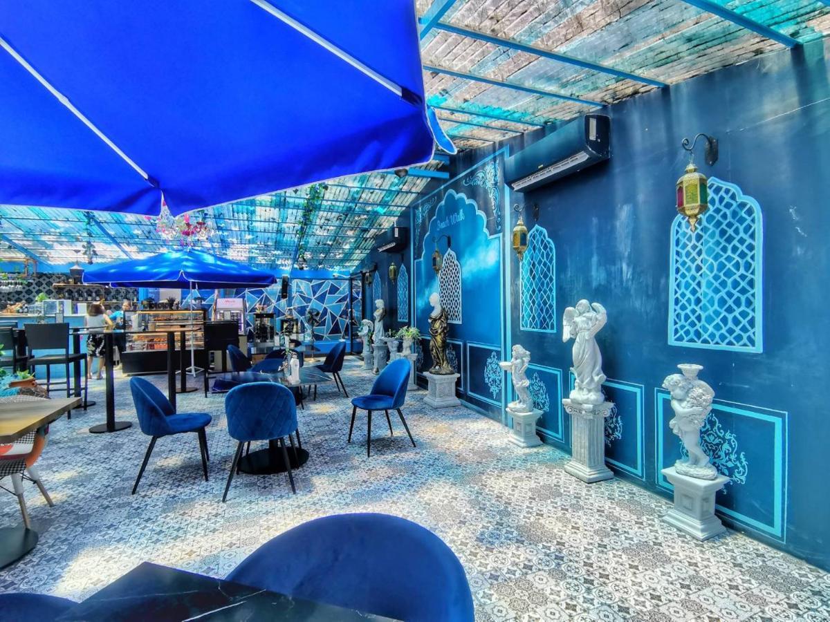 Bangsaen Beach Walk Boutique Resort מראה חיצוני תמונה