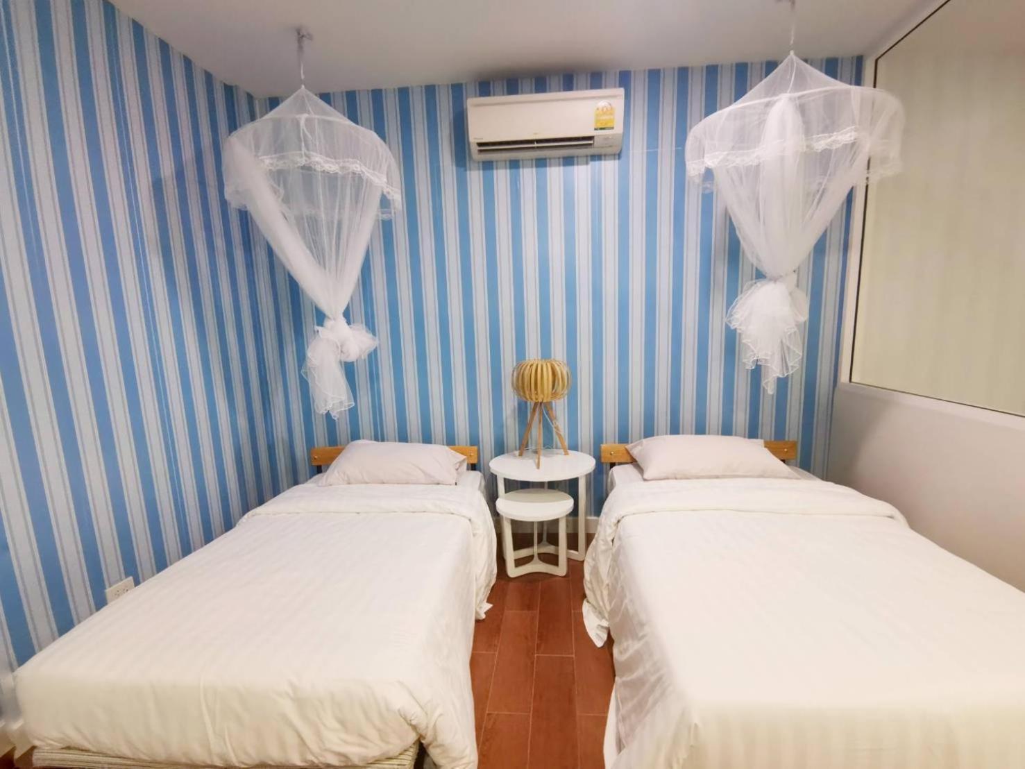 Bangsaen Beach Walk Boutique Resort חדר תמונה
