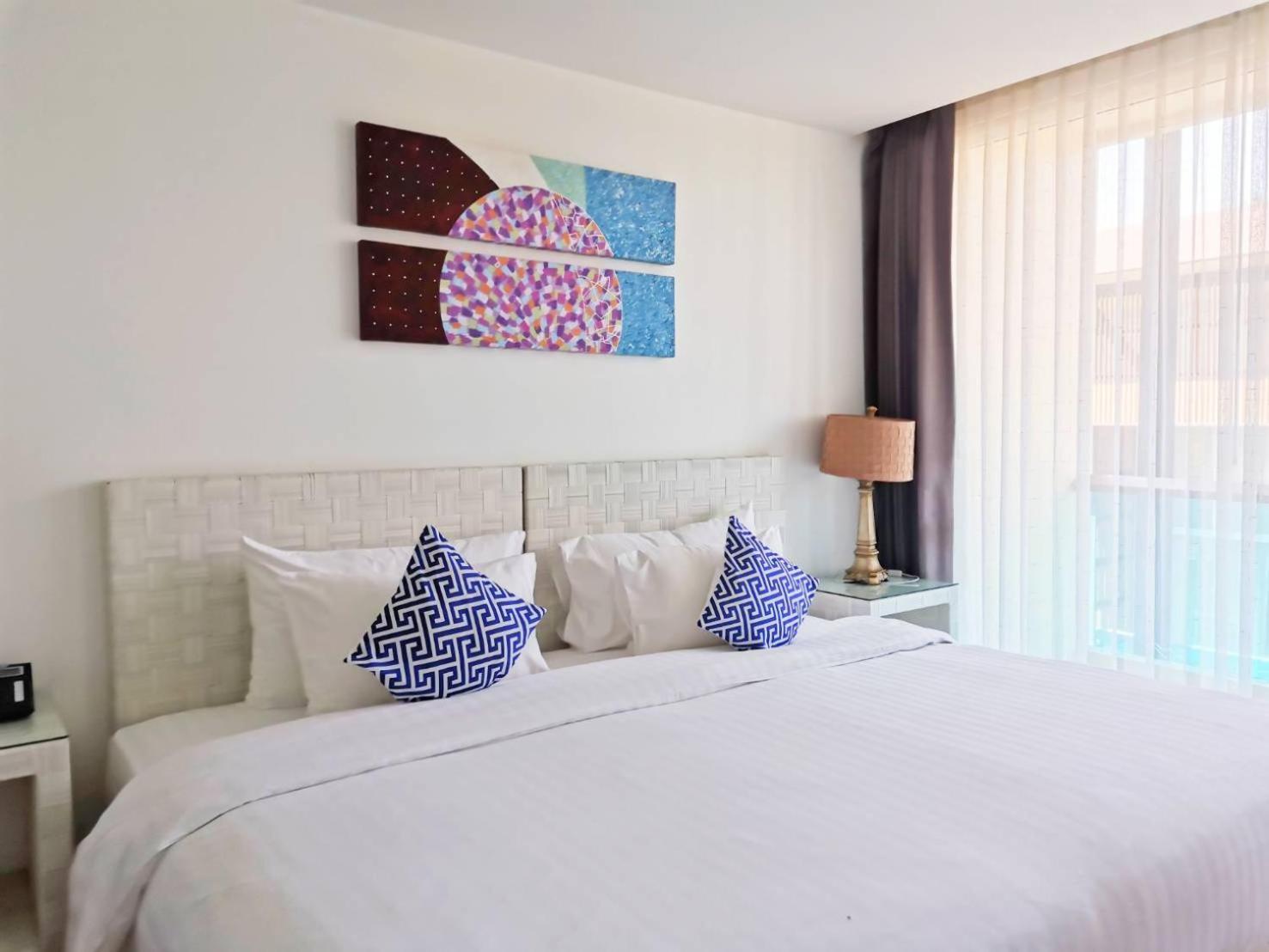 Bangsaen Beach Walk Boutique Resort חדר תמונה