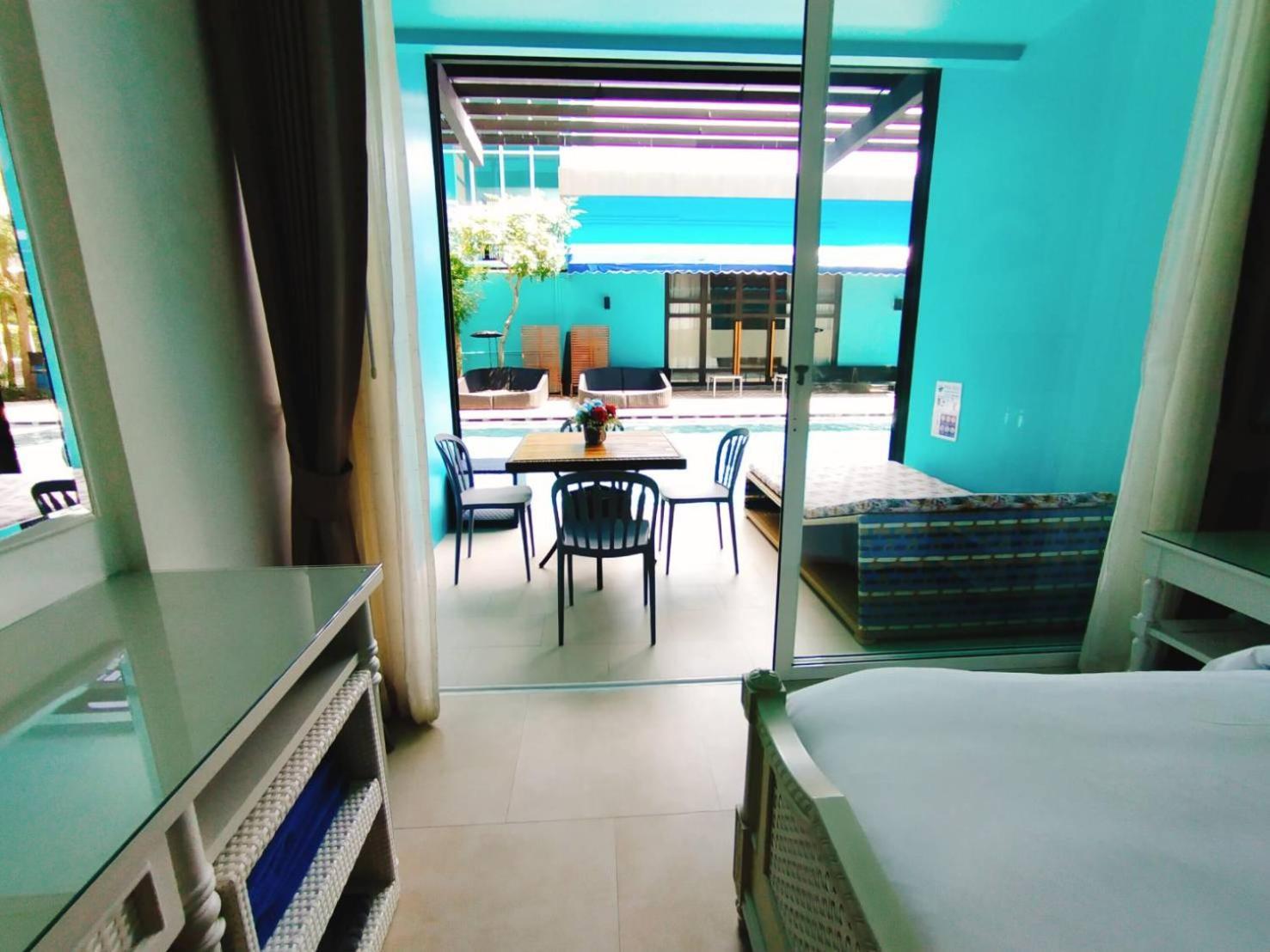 Bangsaen Beach Walk Boutique Resort חדר תמונה