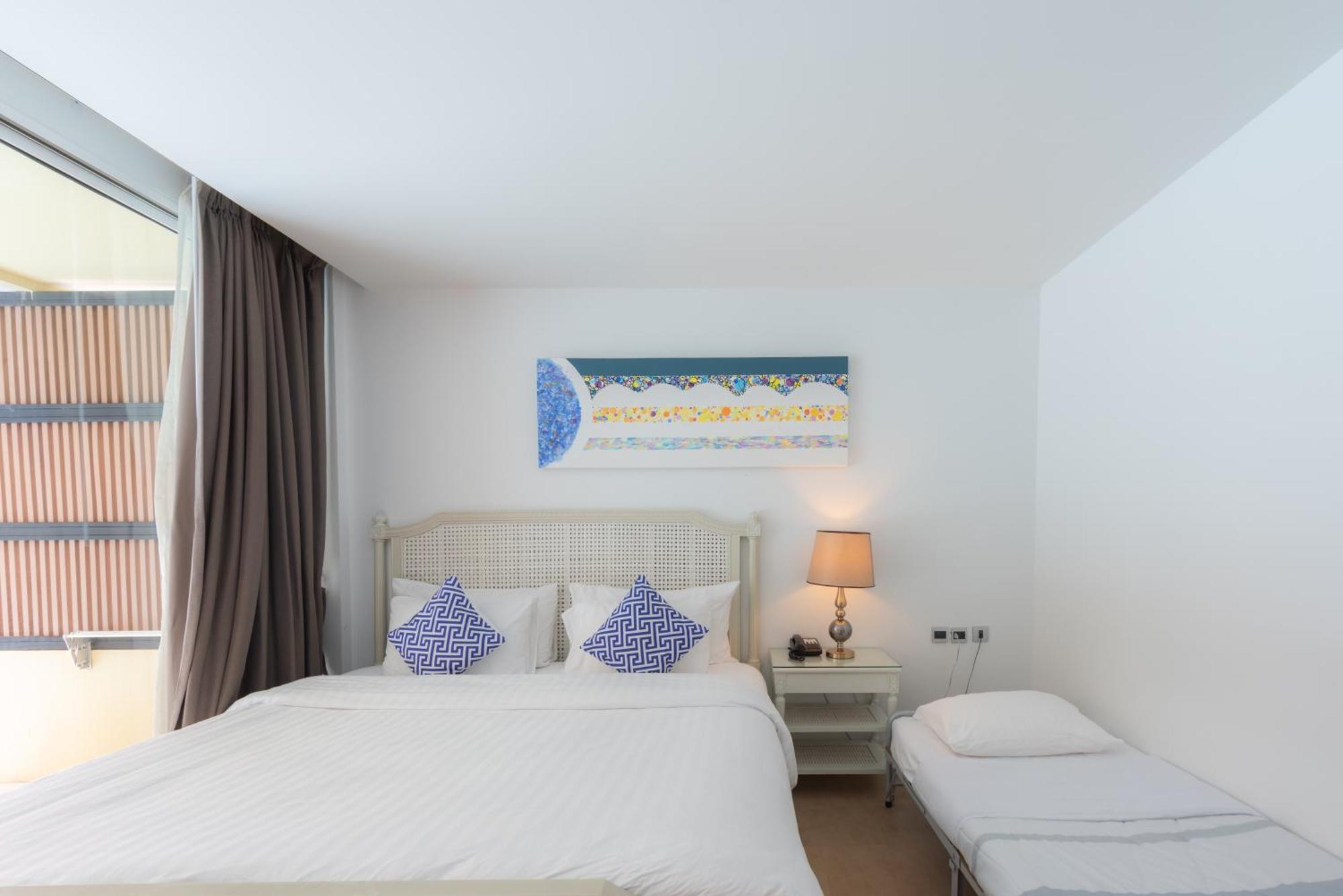 Bangsaen Beach Walk Boutique Resort חדר תמונה